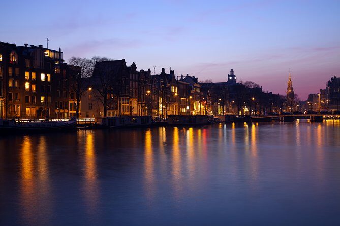 1-Hour Amsterdam Evening Canal Cruise - What’s Not Included: No Dinner, No Drinks