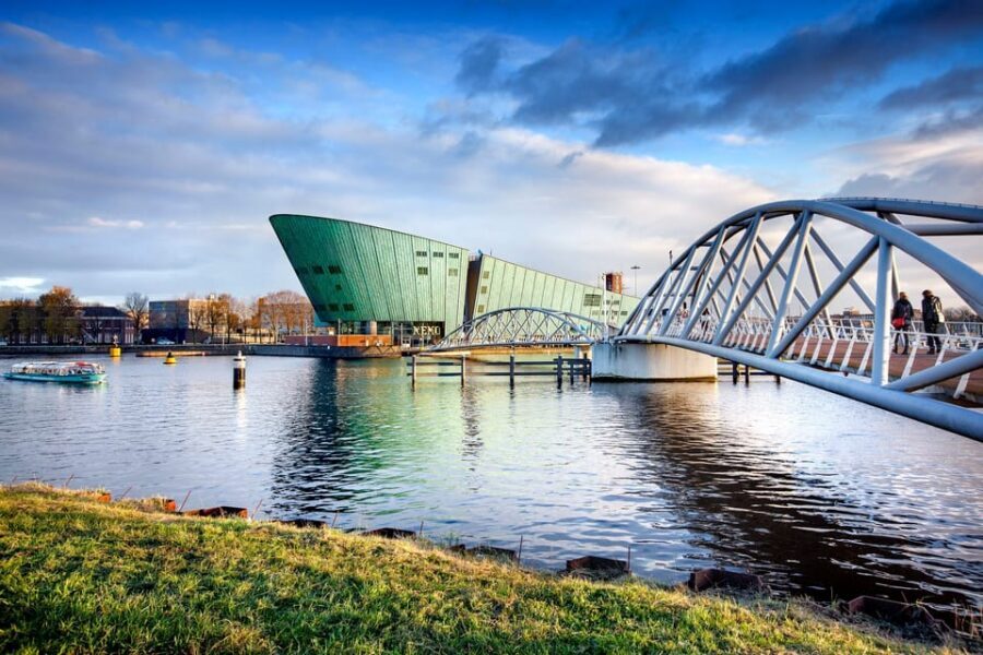 Amsterdam: 1-Hour Canal Cruise & NEMO Science Museum - Key Points to Know Before You Go