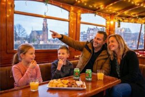 Amsterdam 1-Hour Canal Cruise With Live Guide - Why the canal ring matters: the UNESCO belt of belts