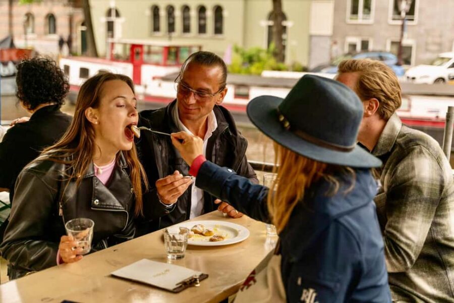 Amsterdam: 10 Tastings Guided Food Tour by UNESCO Canals - Drinks included: jenever, wine, and non-alcoholic options