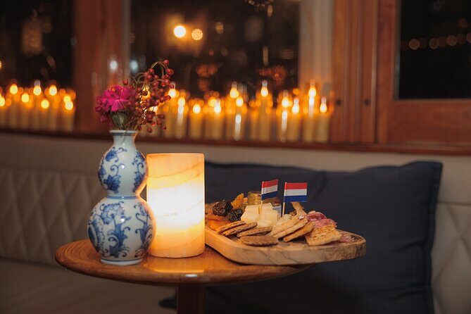 Amsterdam: 2-Hour Canal Cruise incl. Drinks & Dutch Snacks - The Singel 359 meeting point and what to do when you arrive