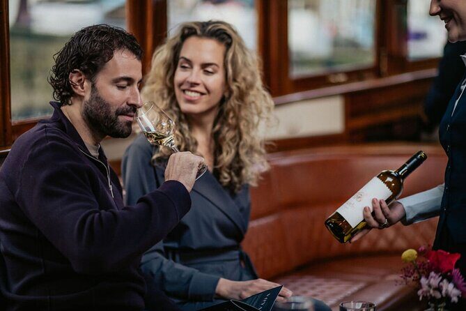 Amsterdam: 2-Hour Canal Cruise incl. Drinks & Dutch Snacks - Timing tip: daylight, sunset, and when to aim for the best photos