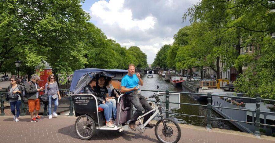 Amsterdam: 2-Hour Sightseeing Tour by Rickshaw - Key Things I’d Focus On