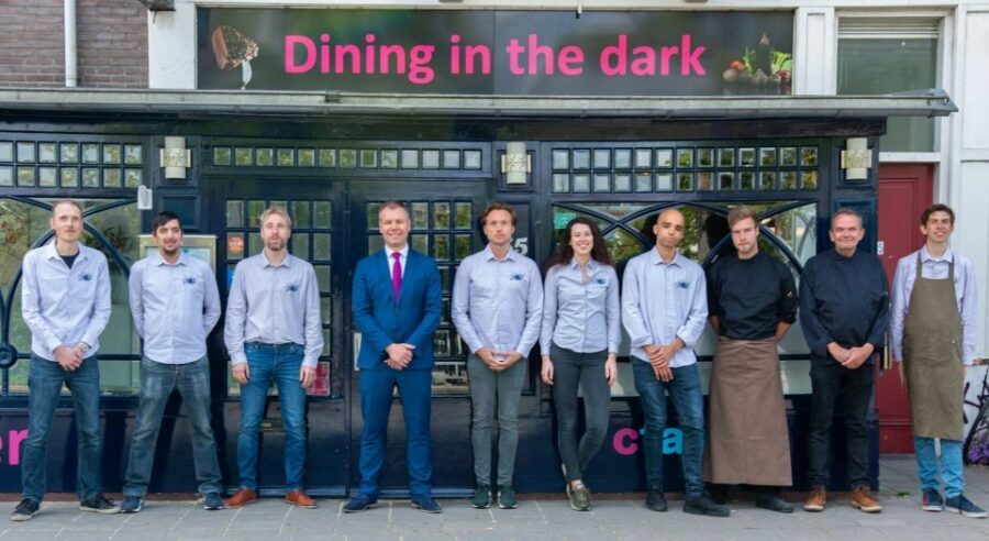 Amsterdam: 3 Course Dinner in the Dark - From the light lounge to pitch-black dining