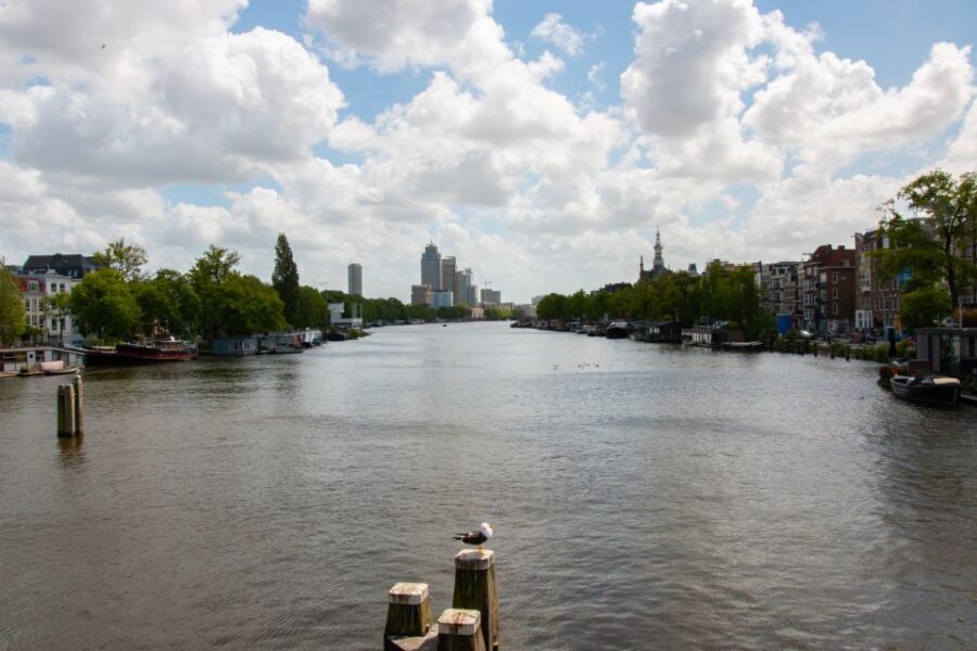 Amsterdam: 3 Course Dinner in the Dark - Comfort and small risks: darkness is the point, so plan for it