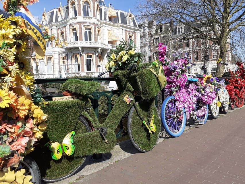 Amsterdam: 3-Hour Private Bike Tour of the City Center - Amsterdam’s houseboats and Canal Belt details you’ll actually notice