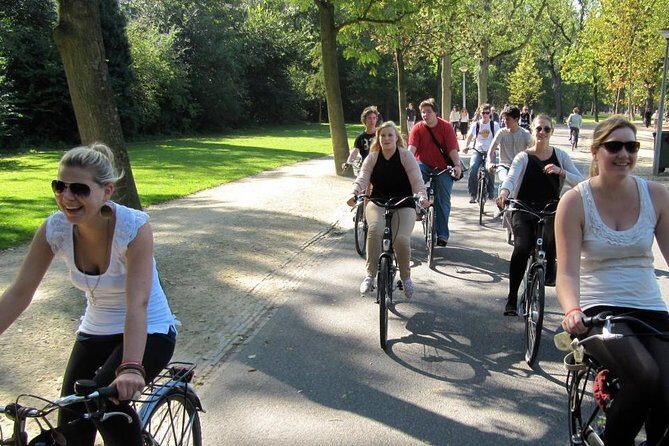 Amsterdam 3 hrs Bike Tour – live guide En/Fr/De/Nl/Sp - From Heinkade to the Canal Belt: Why This 3-Hour Format Works