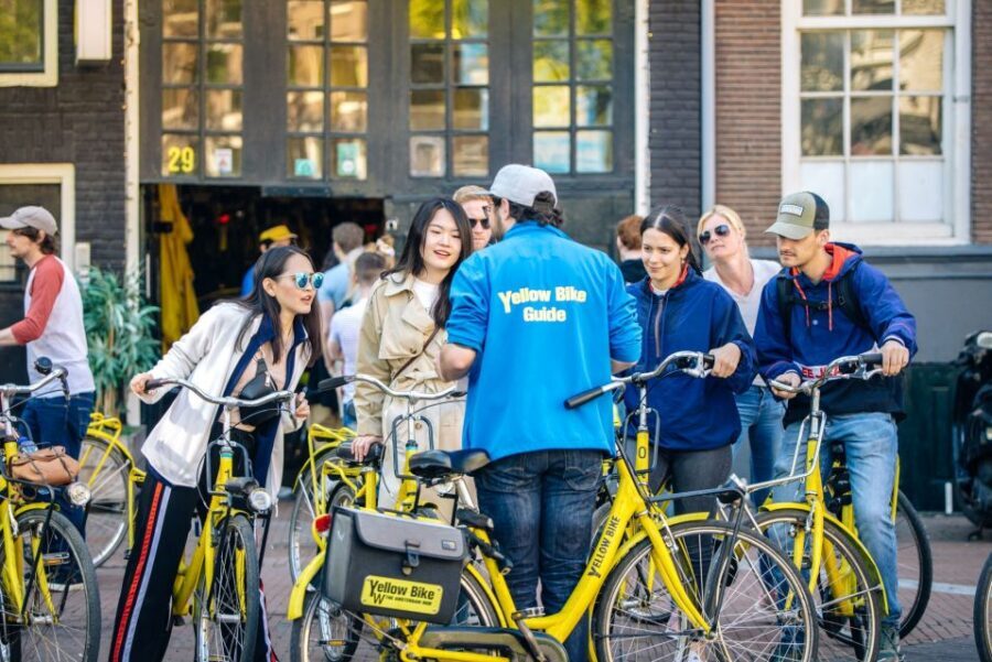 Amsterdam: 3h E-Bike Tour with break - Why this 3-hour E-bike loop works in Amsterdam