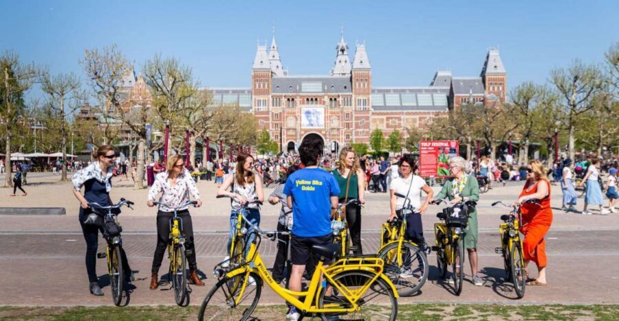 Amsterdam: 3h E-Bike Tour with break - Jordaan canals and narrow streets: the Amsterdam feeling you want