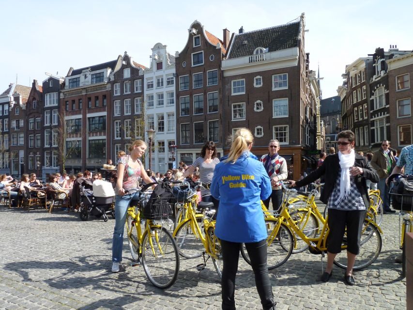 Amsterdam: 3h E-Bike Tour with break - Your guide and group pace: staying together in real Amsterdam