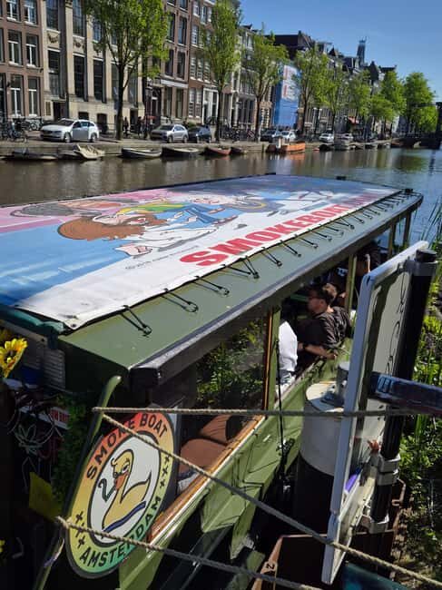 Amsterdam: 420 Smoke-Friendly Boat Tour - A 1-hour Amsterdam Canal Break With Reggae and 420 Vibes