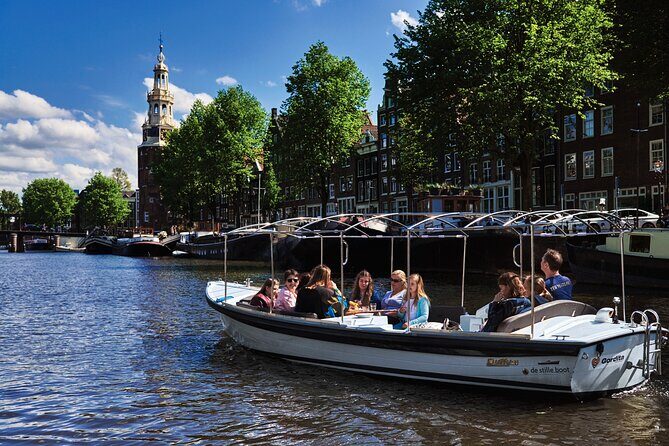 Amsterdam: 60-Minute Guided Private Canal Cruise with Drinks - Where you start: Prinsengracht 375, and why timing matters