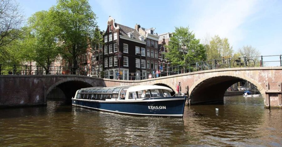Amsterdam: 75 Minute City Canal Cruise with Audio Guide - Key landmarks you’ll catch: Westerkerk, Magere Brug, and the photo-ready bridges