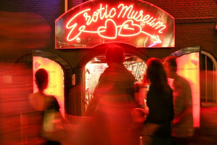 Amsterdam: After Dark Red Light District Tour - Price and Value: What $57 Actually Buys You Here