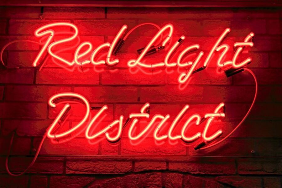 Amsterdam: After Dark Red Light District Tour - The Chilling Torture Chamber Stop and Future Questions About De Wallen