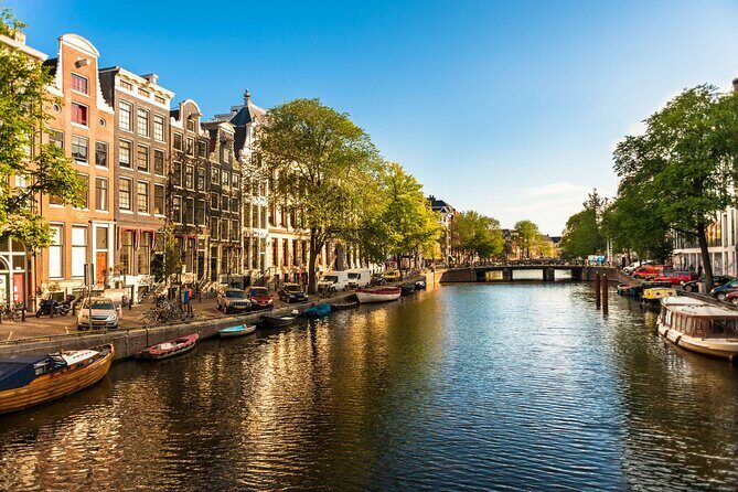 Amsterdam Airport & Non-Airport Private Transfer to City Center - Dropping off in the city: hotels, terminals, and smooth handoffs