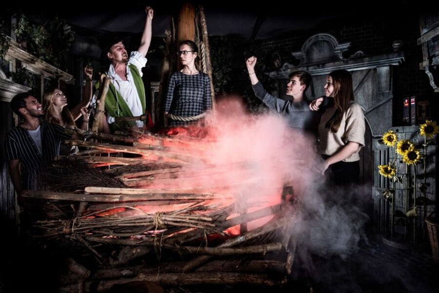 Amsterdam: Amsterdam Dungeon and Canal Cruise Entry Ticket - Price value: is $42 a good deal?