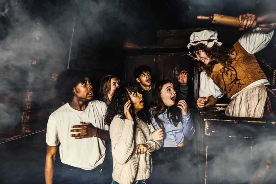 Amsterdam: Amsterdam Dungeon Entrance Ticket - Price and value: is $28 worth it?