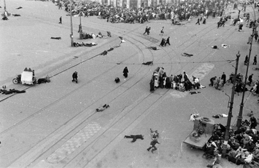 Amsterdam: Anna Frank and World War II History Walking Tour - Key highlights you’ll actually remember