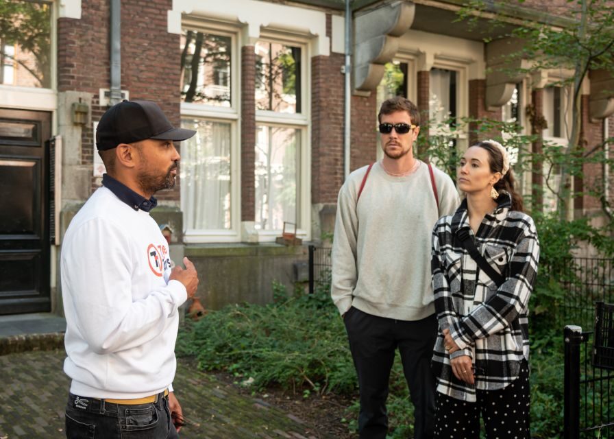 Amsterdam: Anne Frank Walking Tour - Auschwitz Monument: where the story turns, and your senses catch up