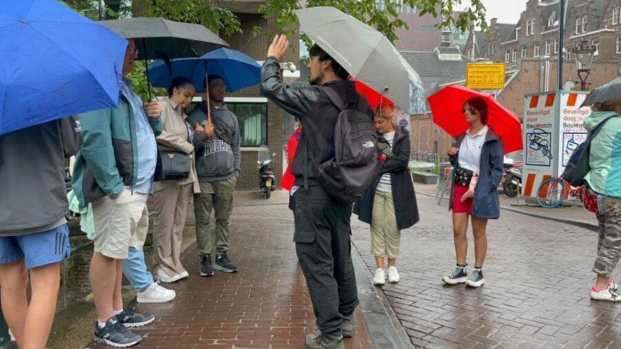 Amsterdam: Anne Frank's Last Walk & Visit the House in VR - How this compares to buying Anne Frank House tickets