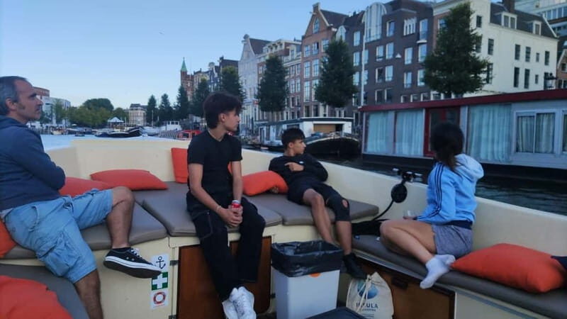 Amsterdam bike tour with a French-speaking guide local! - The Jordaan and the old Jewish quarter: the neighborhoods with extra layers