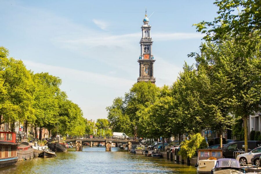 Amsterdam: Body Worlds Exhibition and Canal Cruise - Who this works for (and who should rethink it)