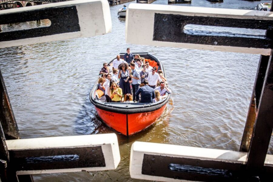 Amsterdam: Canal Belt Private Beer Boat Tour - Price and value: is $235 per person worth it?