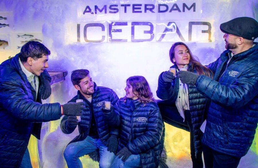 Amsterdam: Canal Cruise and Entrance to Xtracold Icebar - Should you book the Amsterdam Canal Cruise + Xtracold Icebar?