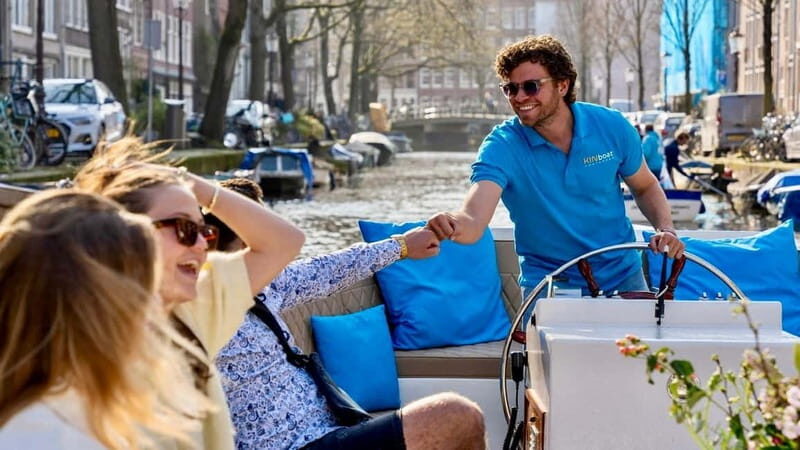 Amsterdam: Canal Cruise in Open Boat with Drink Option - Should you book the KINboat canal cruise?