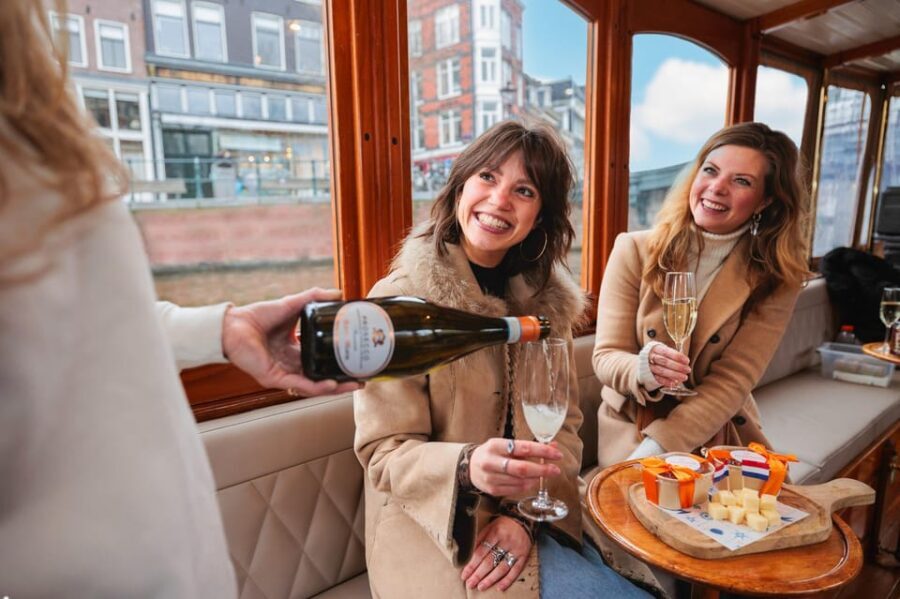 Amsterdam: Canal Cruise with Bubbles & Bites - Key highlights to look for