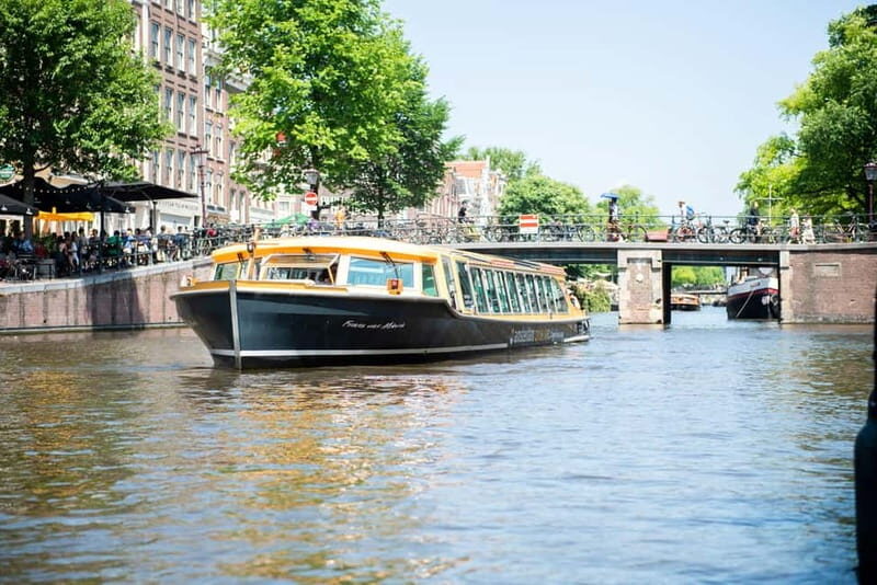 Amsterdam canal cruise with culinary burger or cheese & wine - Finding the Boat at Prinsengracht 261a (and Not Losing 20 Minutes)