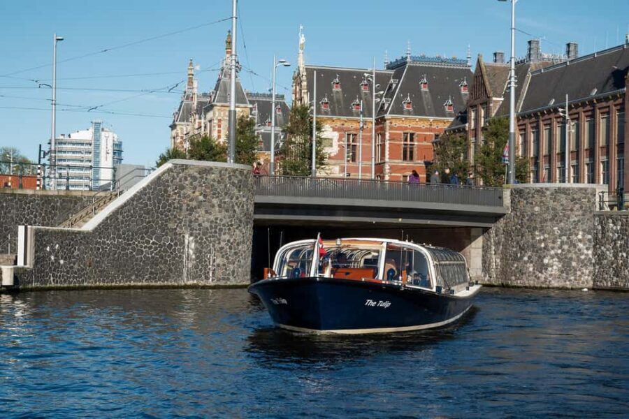 Amsterdam: Canal Cruise with Live Commentary & Audio Guide - Price and value: why $14 can feel like a steal