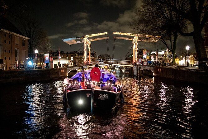 Amsterdam Canal Cruise With Live Guide and Unlimited Drinks - Who this Amsterdam cruise is best for (and who should skip it)