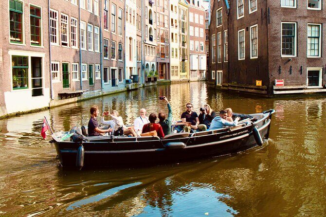 Amsterdam Canal Tour by Open Boat – 90 min Small Group Experience - The “gentleman canal” stretch: Herengracht and the expensive-house panorama