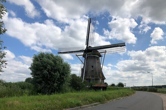 Amsterdam Castle & Utrecht City - Private Day Tour - Private Ride Out of Amsterdam: The Real Value of Starting at 10:00