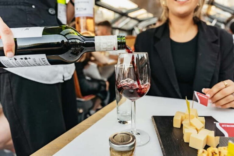 Amsterdam: Cheese & Wine Cruise Tasting Experience - Heated Boat Comfort and the Drinks That Keep Flowing