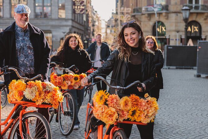 Amsterdam City Top Highlights Guided Bike Tour - Bikes, Pace, and the Real Safety Story in Amsterdam