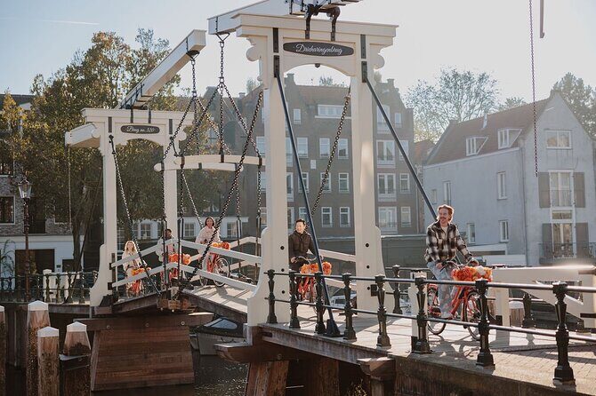 Amsterdam City Top Highlights Guided Bike Tour - Where You Meet: Nieuwezijds Voorburgwal (and Why It’s Convenient)