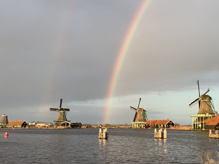 Amsterdam: Countryside Bike Tour and Zaanse Schans Windmills - Domineestuin and the wooden-house neighborhood feel