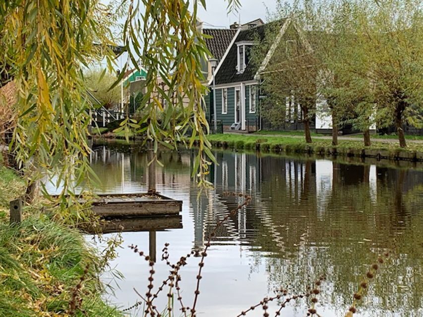 Amsterdam: Countryside Bike Tour and Zaanse Schans Windmills - The bike ride itself: easy pace, real guidance, good bike fit