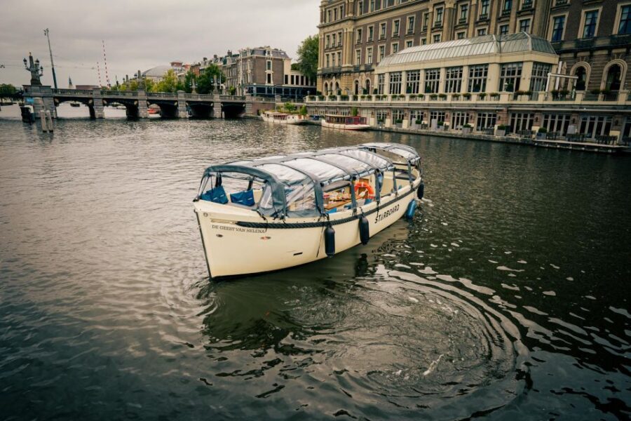 Amsterdam: Covered Canal Booze Cruise with Unlimited Drinks - Picking the Right Starting Dock: Amstel 178 vs Oudezijds Voorburgwal 230