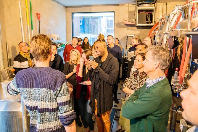 Amsterdam Craft Beer Brewery Tour by Bus with Tastings - Stop 3 at Brouwerij en Proeflokaal Breugem: closing with another guided pour