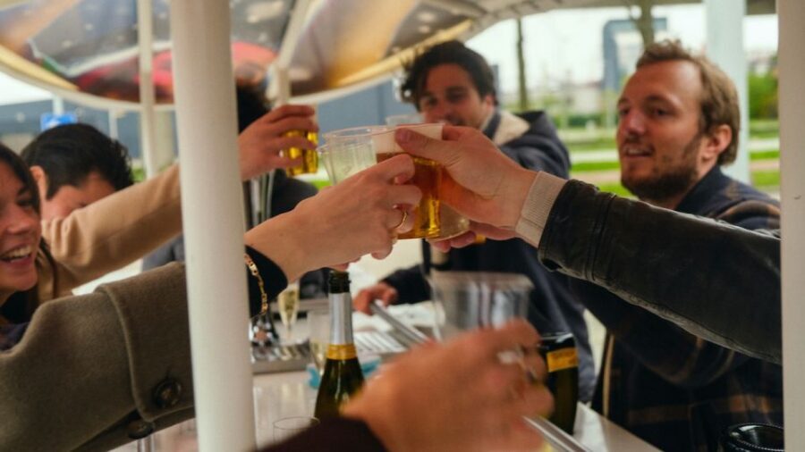 Amsterdam: Dutch Beer Bike Blast Tour with Onboard Bar - Who should book this Dutch Beer Bike Blast Tour