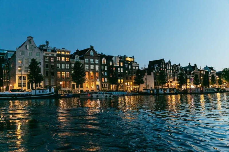 Amsterdam: Evening Cruise with Optional Wine and Snacks - Getting to the dock: Stadhouderskade and the Hard Rock Cafe landmark