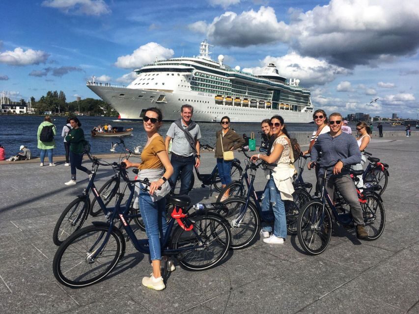 Amsterdam: Explore the City Highlights by Bike - Vondelpark: the easy breath between neighborhoods