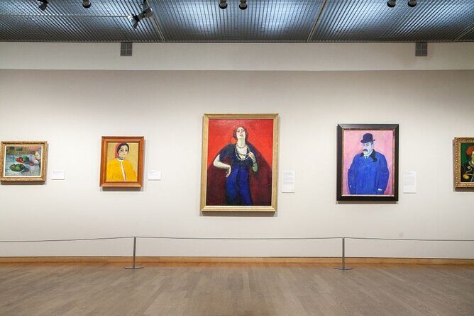 Amsterdam: Explore the Van Gogh Museum & His Masterpieces - Meeting point at Le Tambourin and how to show up the right way