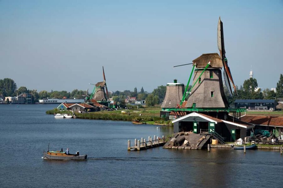 Amsterdam: Explore Zaanse Schans: Half-Day Luxury Coach Trip - Key things to know before you go