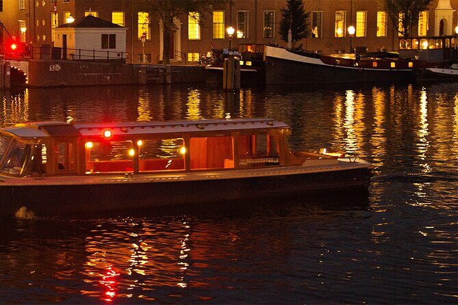 Amsterdam Festival of Lights Cruise by Captain Dave - Value Check: What You’re Paying for at $52.25