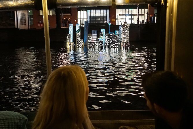 Amsterdam Festival of Lights Cruise by Captain Dave - Possible Snag to Keep in Mind: Boat Changes